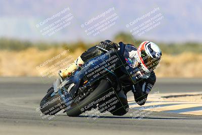 media/Jan-09-2022-SoCal Trackdays (Sun) [[2b1fec8404]]/Turn 16 (11am)/